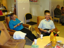 Makkaranpaisto ja lauluilta Väentuvassa
